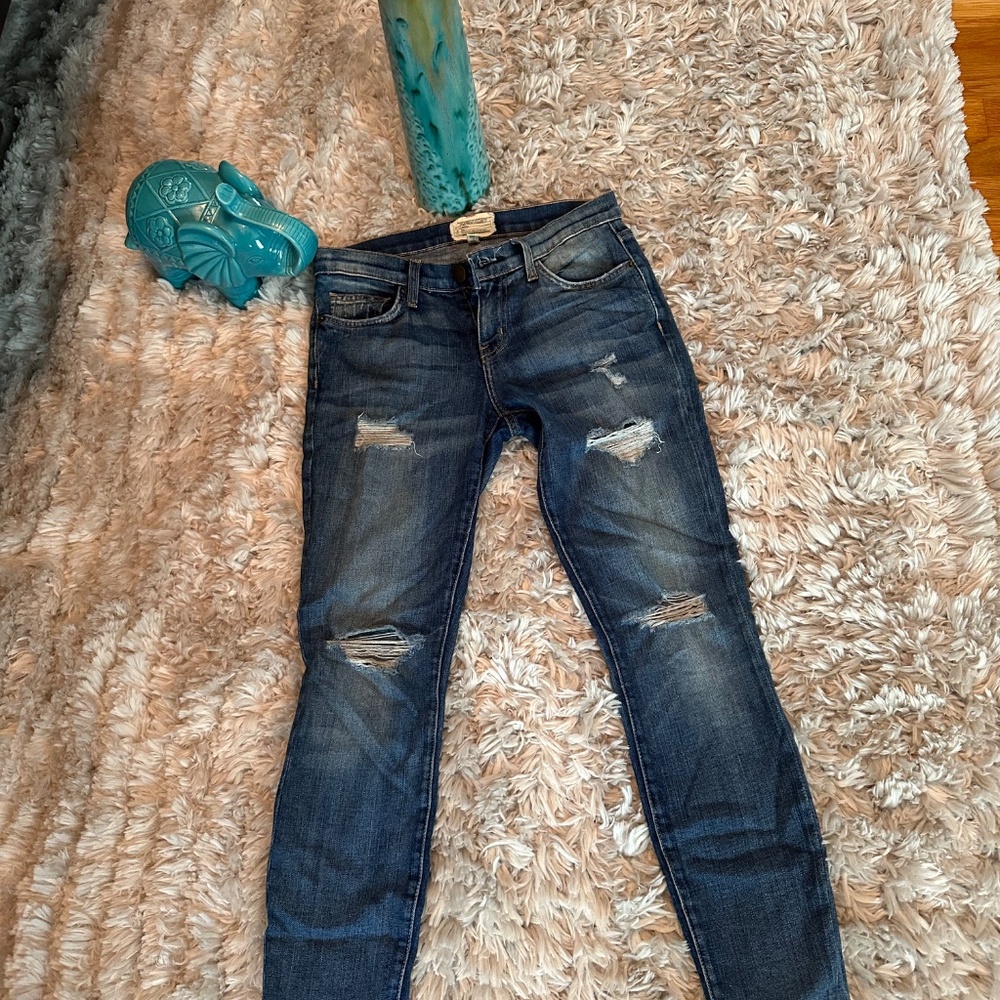 Current Elliot Size 26